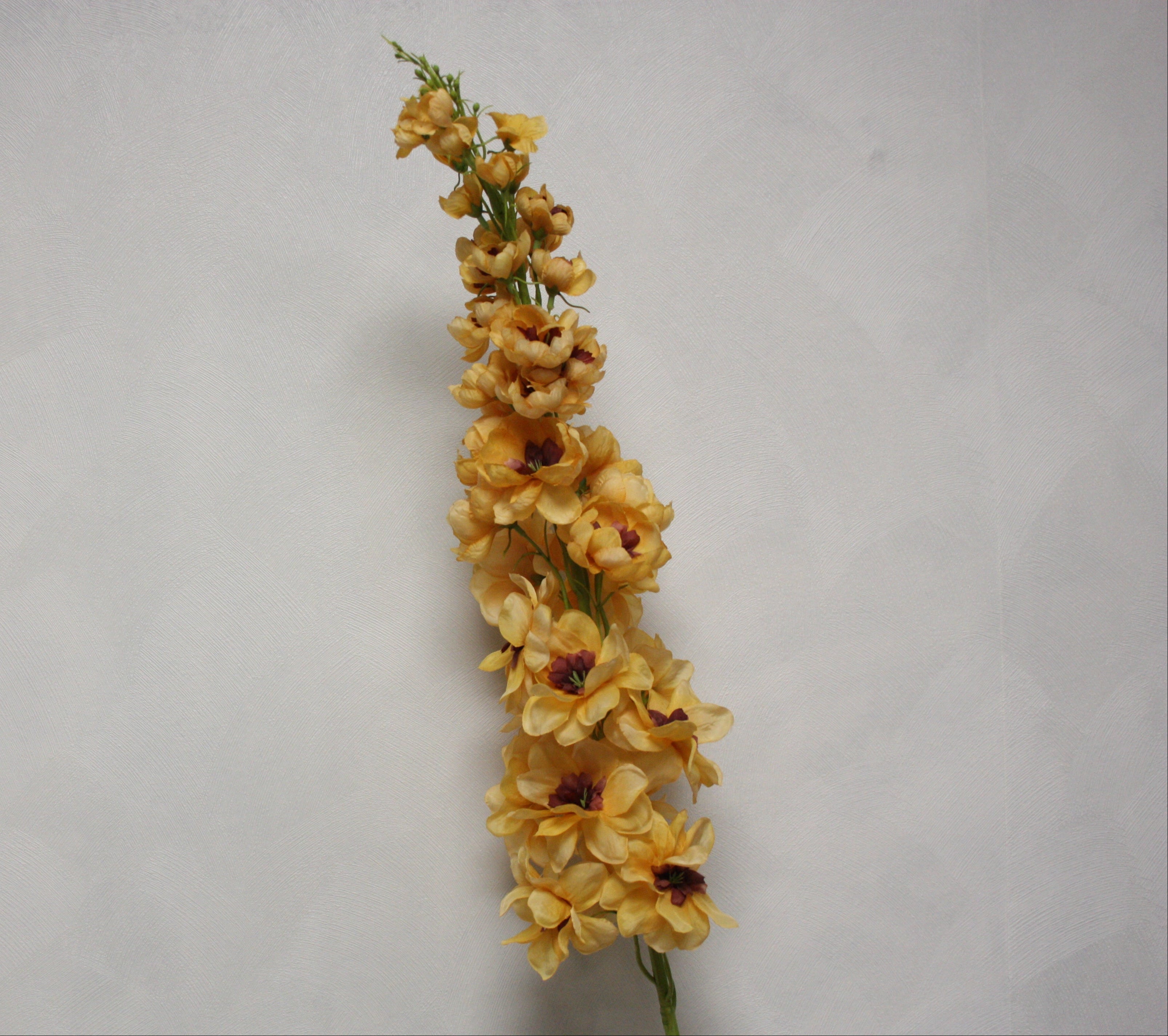 Zijden bloem Delphiniumeel geel 109 cm